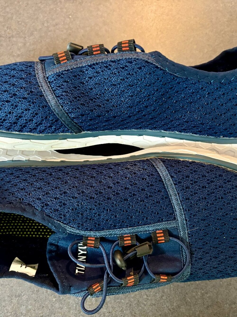 ~~WOMENS 9-9.5 TIANYUQI  Lightweight Mesh Loafers/Water Shoes******